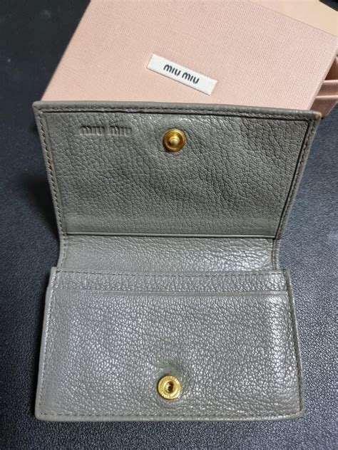 miu michael card holder.